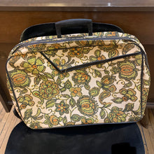 Load image into Gallery viewer, 1970s Suitcase