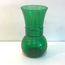 Load image into Gallery viewer, Vintage Green Glass Vases