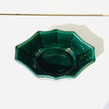 Load image into Gallery viewer, Vintage Ceramic Planters