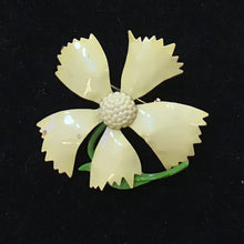 Load image into Gallery viewer, Enamel Flower Brooches