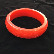 Load image into Gallery viewer, Carved Bangle Bracelets