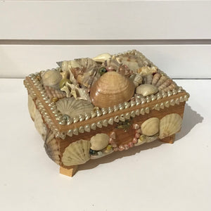 Souvenir Shell Jewelry Box