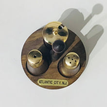 Load image into Gallery viewer, Vintage Atlantic City Souvenir Salt &amp; Pepper Set