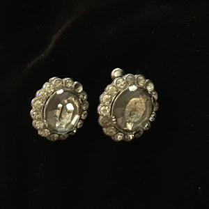 Vintage Rhinestone Screw Back Earrings