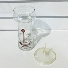 Load image into Gallery viewer, Vintage Niagara Falls Skylon Souvenir Glass