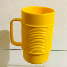 Load image into Gallery viewer, Vintage Rubbermaid Jug &amp; Earthentic-Ware Mugs