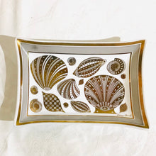 Load image into Gallery viewer, Georges Briard Glass Trinket Dish