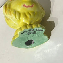Load image into Gallery viewer, Ceramic Lily the Lion
