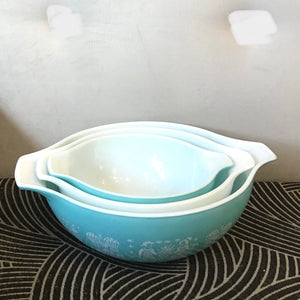 Vintage Pyrex Butterprint Mixing Bowls