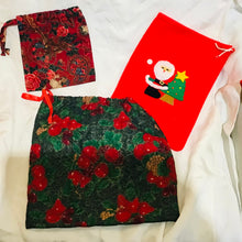 Load image into Gallery viewer, Vintage Christmas Reusable Cloth Gift Bags