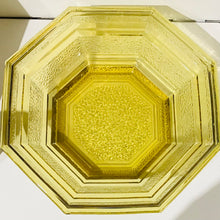 Load image into Gallery viewer, Vintage Anchor Hocking Amber Glass Serving Bowl￼