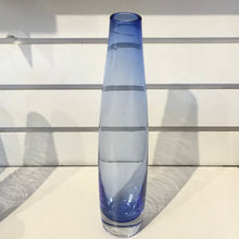 Load image into Gallery viewer, Swedish Glass Vases