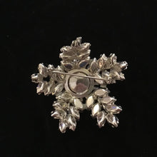 Load image into Gallery viewer, Vintage Rhinestone Flower Brooch