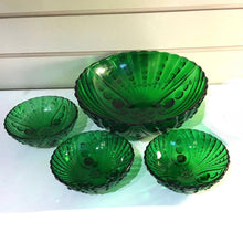 Load image into Gallery viewer, Vintage Anchor Hocking Forest Green Glass Bowl Set