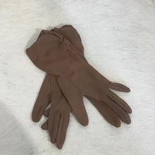 Load image into Gallery viewer, Vintage Ladies Gloves