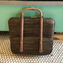 Load image into Gallery viewer, Vintage Folding Boat Seat