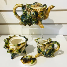 Load image into Gallery viewer, Vintage Majolica Conch Shell Tea Set