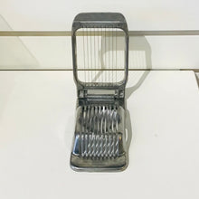 Load image into Gallery viewer, Vintage Hard Boiled Egg Slicer