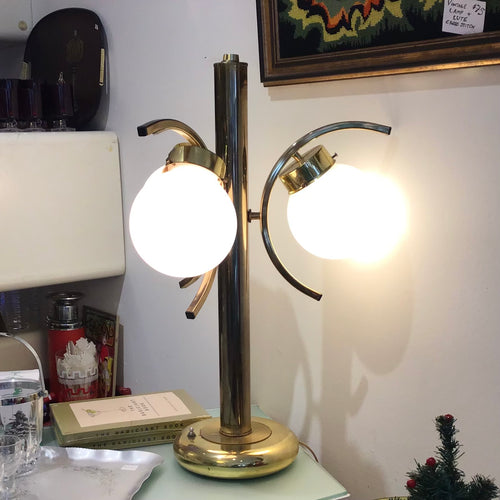 1970s Brass Trilight Table Lamp