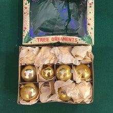 Load image into Gallery viewer, 1960s Box of Christmas Balls