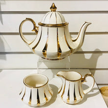 Load image into Gallery viewer, Vintage Sadler Tea Set