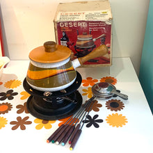 Load image into Gallery viewer, 1970s Fondue Set