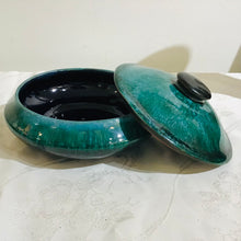 Load image into Gallery viewer, Blue Mountain Pottery