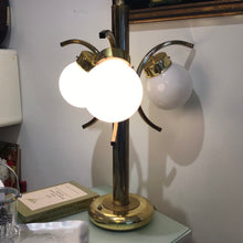 Load image into Gallery viewer, 1970s Brass Trilight Table Lamp