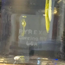 Load image into Gallery viewer, Vintage Pyrex Un-Candle Floating Candle Holders