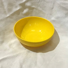 Load image into Gallery viewer, 1980s Design Motivation Ltd Plastic Dishware