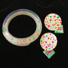 Load image into Gallery viewer, 1980s Bangle &amp; Earrings Set