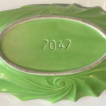 Load image into Gallery viewer, Vintage Ceramic Leaf Dish