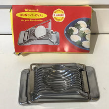Load image into Gallery viewer, Vintage Hard Boiled Egg Slicer