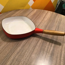 Load image into Gallery viewer, Vintage Cast Iron Cookware