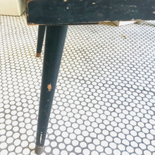 Load image into Gallery viewer, Kitschy 1950s Coffee Table
