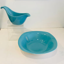 Load image into Gallery viewer, Midwinter Bowl &amp; Gravy Boat