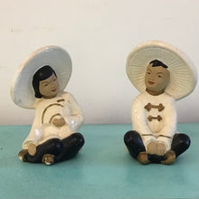 Load image into Gallery viewer, Vintage Chalkware Chinese Figurine Pair
