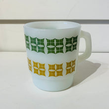 Load image into Gallery viewer, Fire King &amp; Pyrex Mugs
