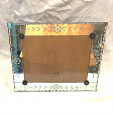 Load image into Gallery viewer, Vintage Mirrored Picture Frames
