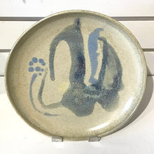 Load image into Gallery viewer, Studio Pottery Plates