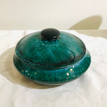 Load image into Gallery viewer, Blue Mountain Pottery