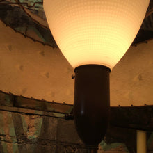 Load image into Gallery viewer, Vintage Floor Lamp