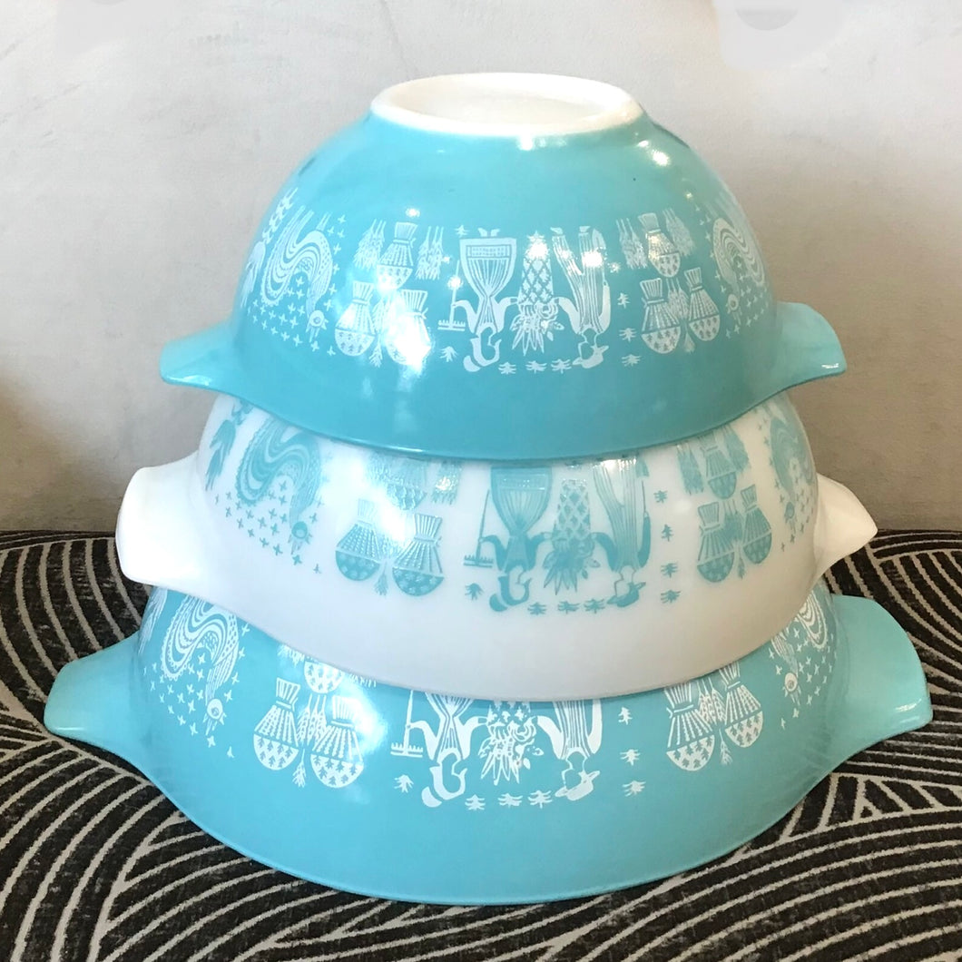 Vintage Pyrex Butterprint Mixing Bowls