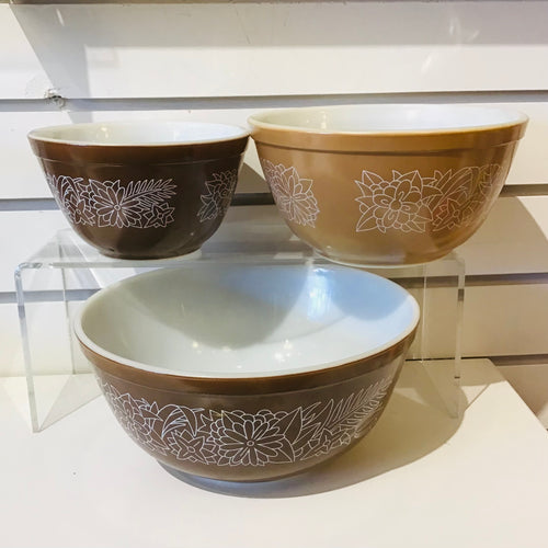 Pyrex Woodland Mixing Bowl Set
