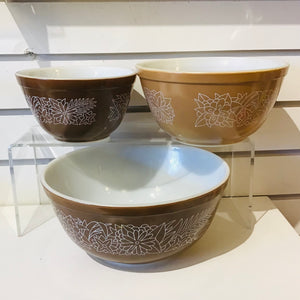 Pyrex Woodland Mixing Bowl Set
