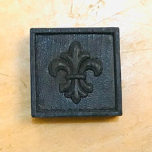 Load image into Gallery viewer, 1930s Vintage Anagrams Tiles