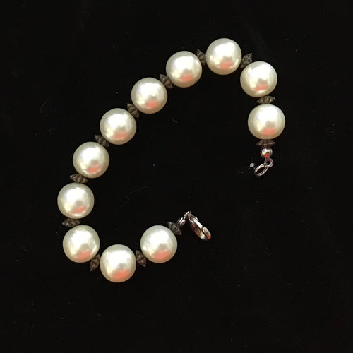 Vintage Faux Pearl Bracelet