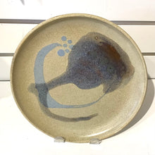 Load image into Gallery viewer, Studio Pottery Plates
