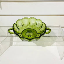 Load image into Gallery viewer, Vintage Anchor Hocking Fairfield Glass Dishes