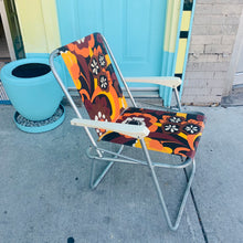 Load image into Gallery viewer, Vintage Mod Lawn Chair